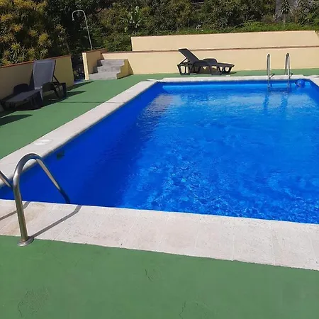 Casitas Conchi Con Piscina De